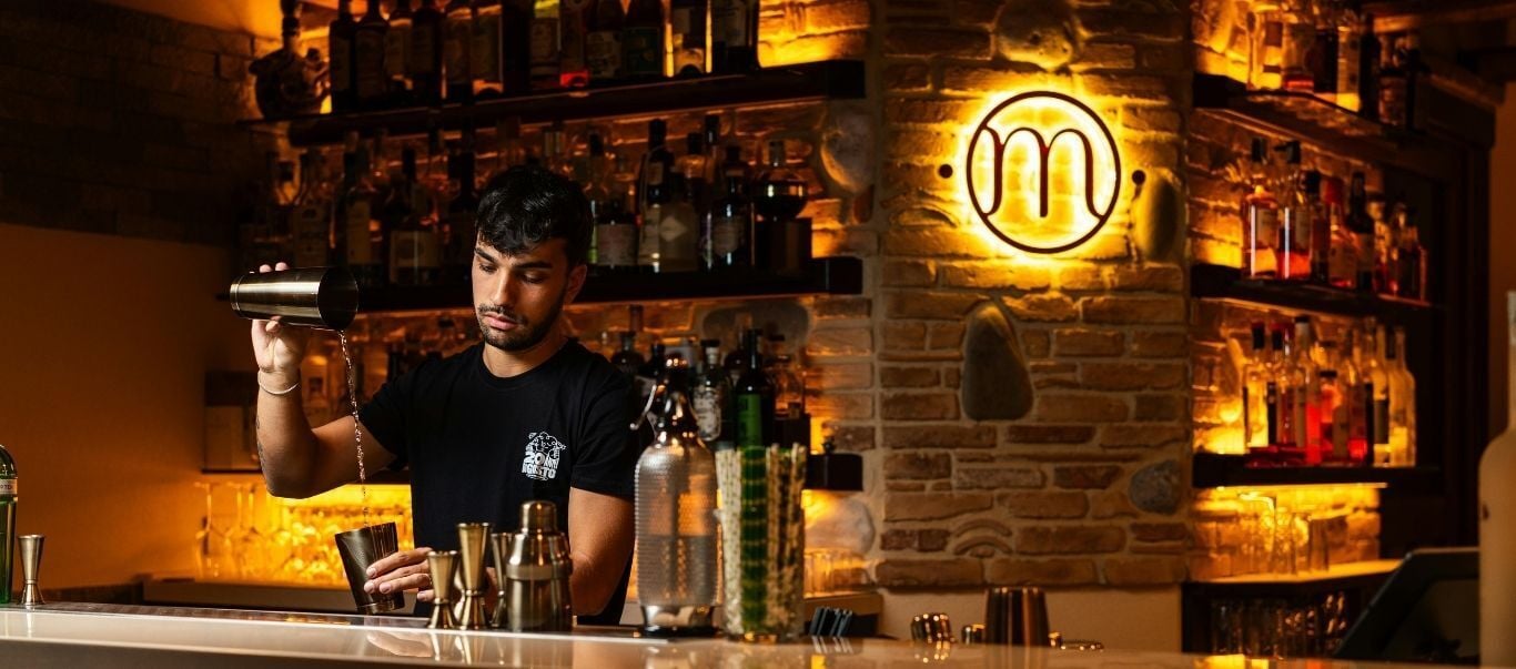 Bar & Entertainment Venue Real Estate Included